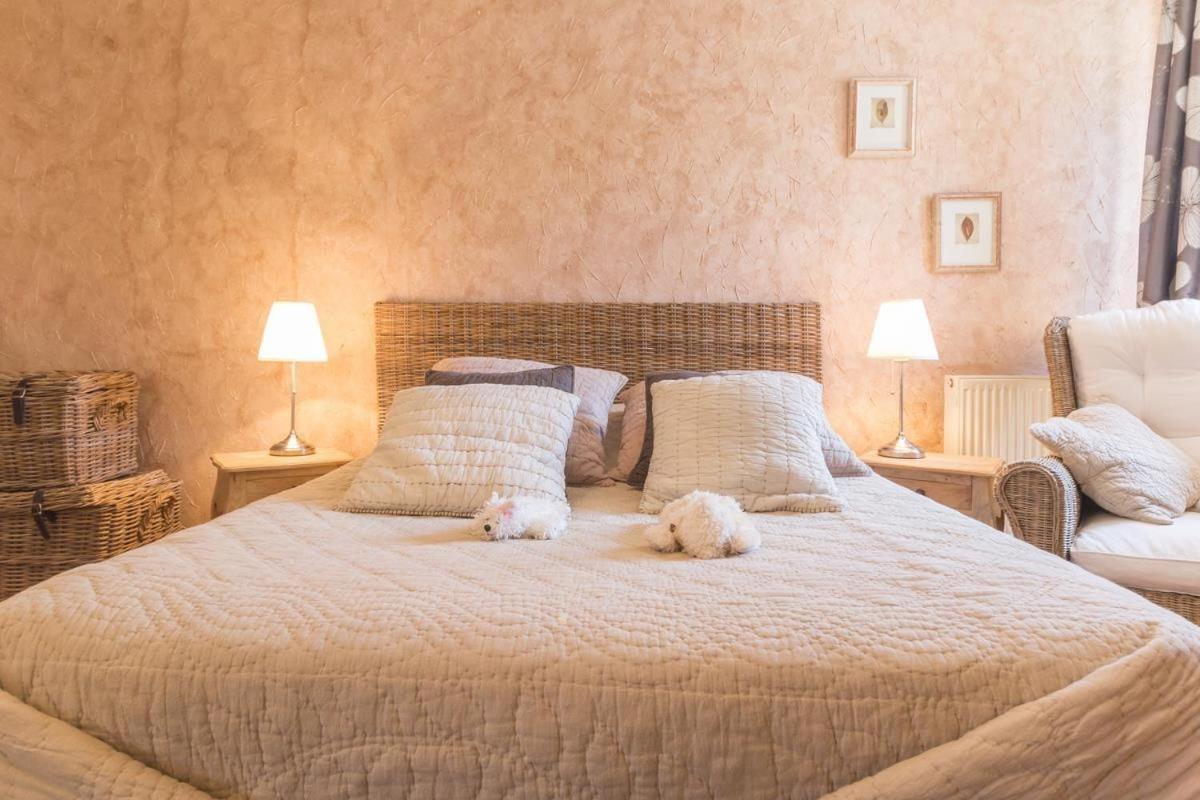 Les Trois Faisans Hotel Bligny-sur-Ouche Luaran gambar