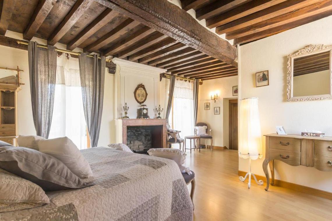 Les Trois Faisans Hotel Bligny-sur-Ouche Luaran gambar