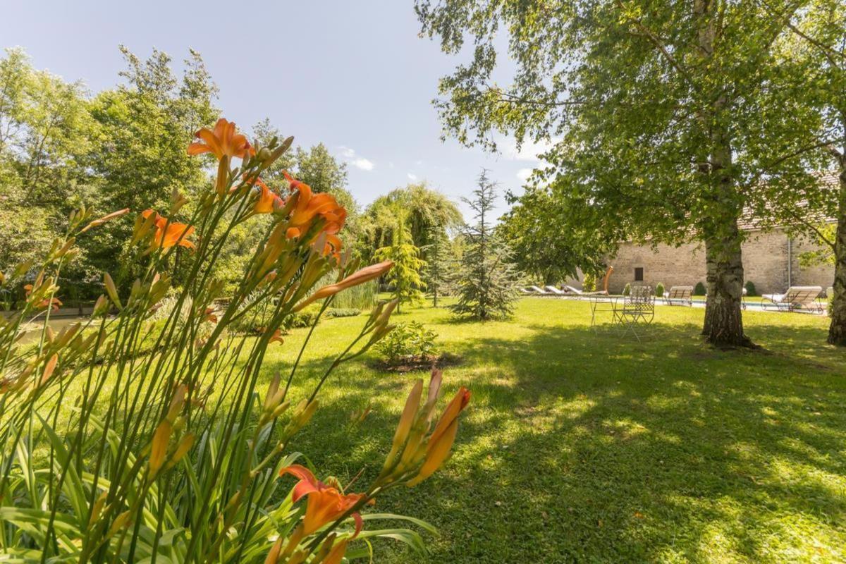 Les Trois Faisans Hotel Bligny-sur-Ouche Luaran gambar